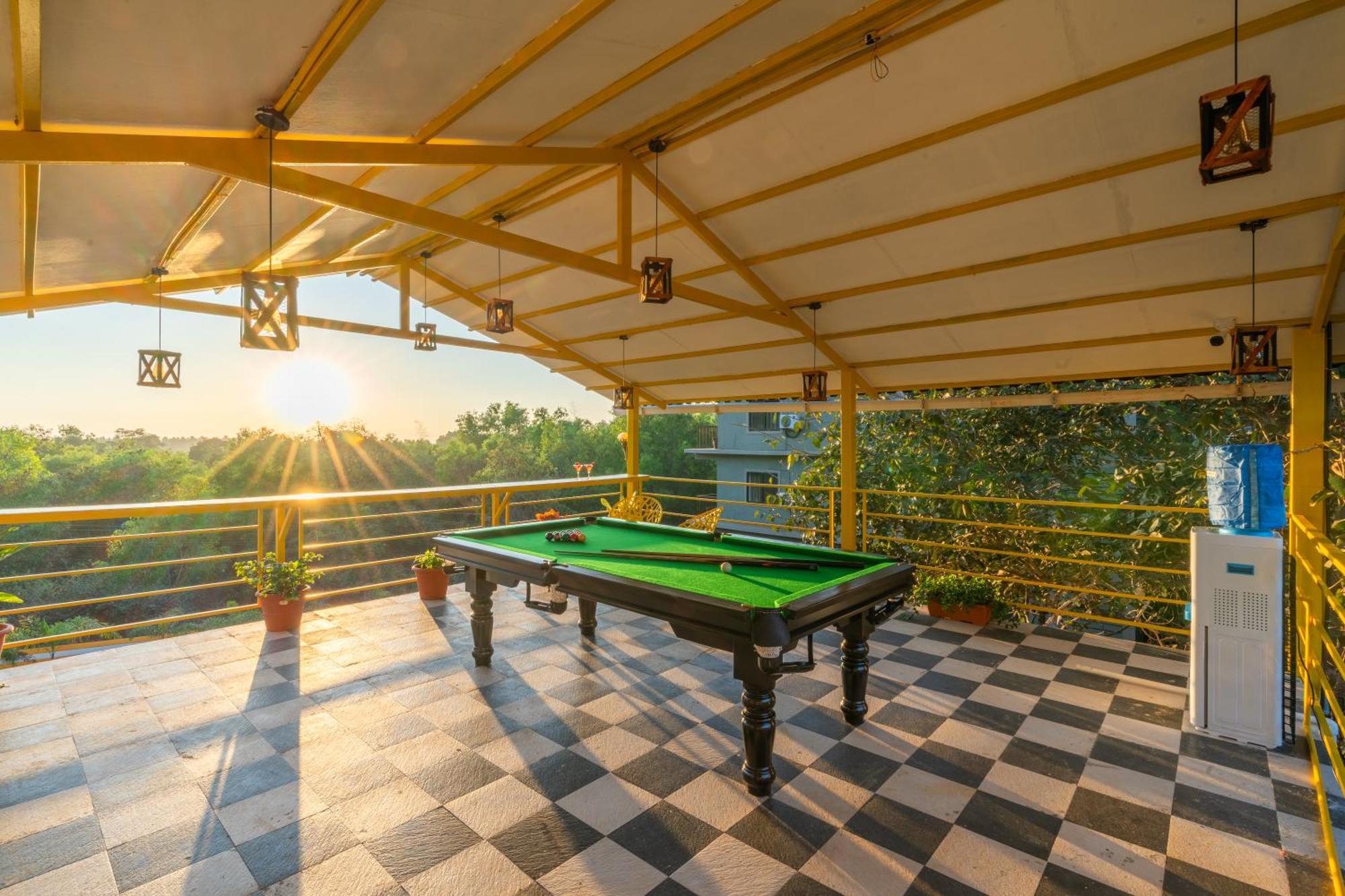 The Social Stays Goa, Morjim Formerly Artbuzz Exterior foto